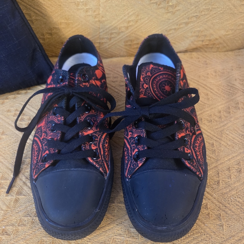 Raad Shoes Red BOHO Print